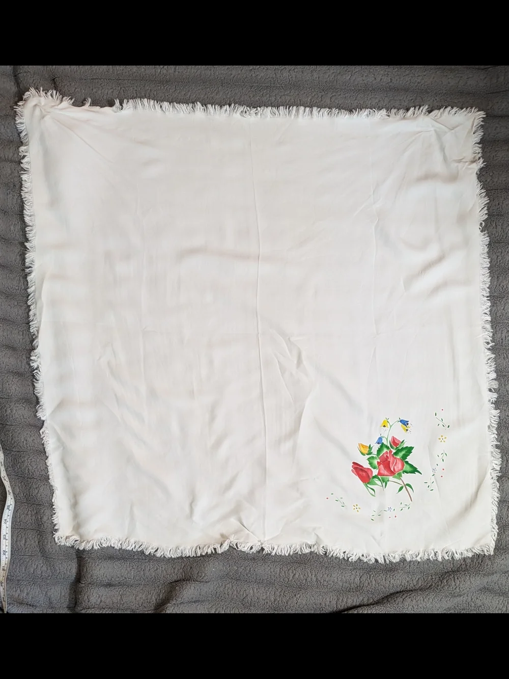 White Floral Fringe Throw Blanket